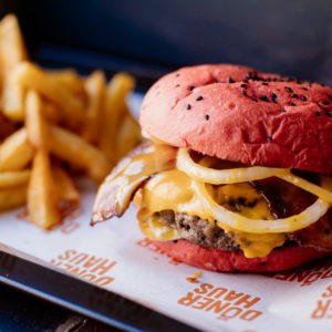 Maracucheese Burger